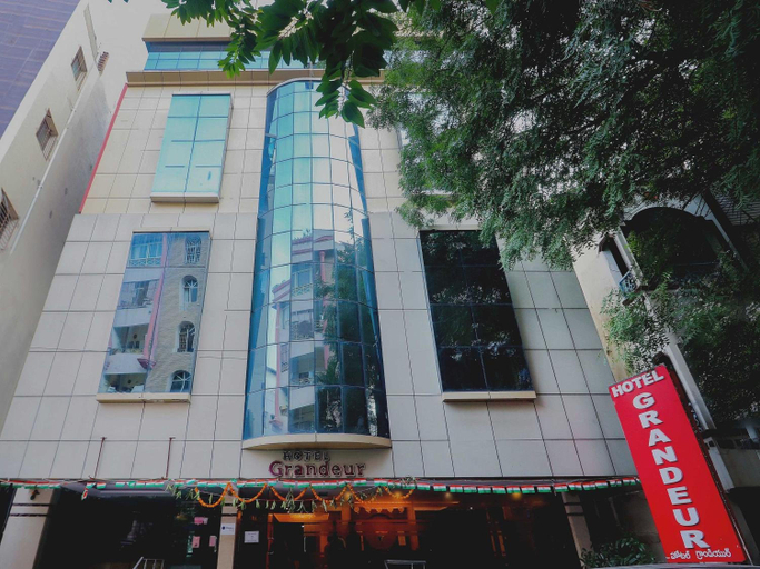 Exterior & Views 2, Hotel Grandeur, Ranga Reddy
