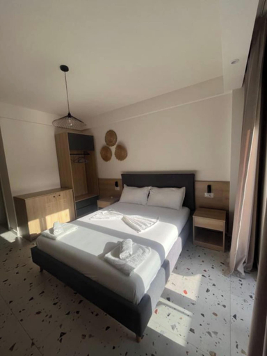 Room 2, Dolanit Hotel Village, Kavajës