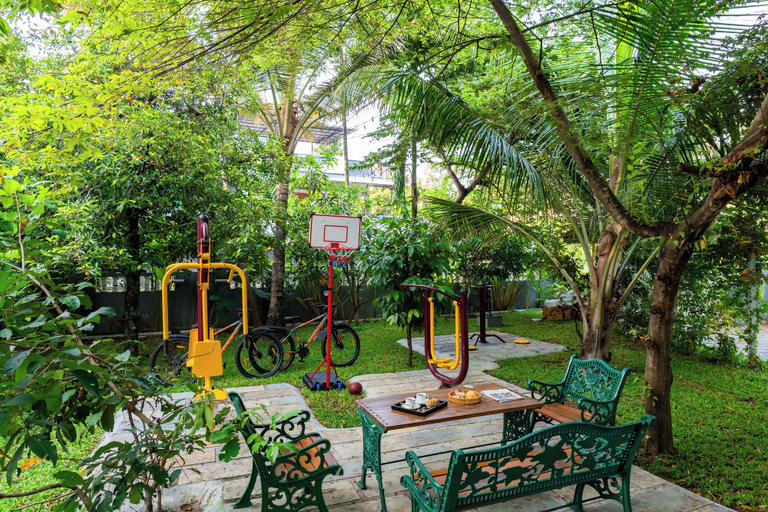 Property grounds 3, Vintage Retreat by ELIVAAS 5BHK Villa, Ernakulam