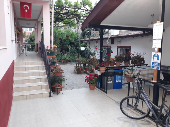 Property grounds 2, Günışığı Pansiyon &Apart, Köyceğiz