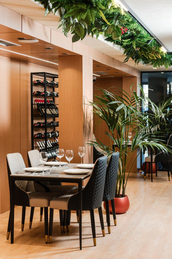 Food & Drinks 4, Troci Hotel, Tirana