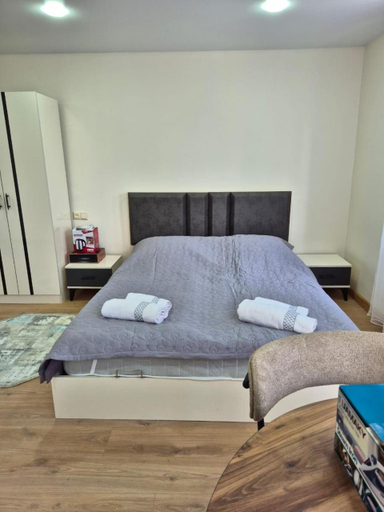 Bedroom 2, Apartment Giorgi Mazniasvhili, Batumi