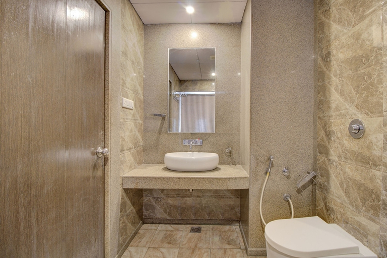 Bathroom 4, Hotel Royale Palace, Sirohi