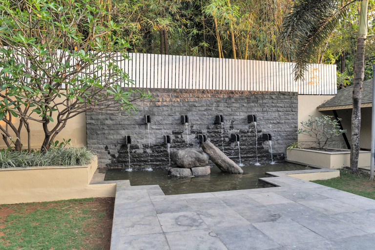 Spa 2, ELIVAAS Lush Villa 6BHK Pet-Friendly, Nashik