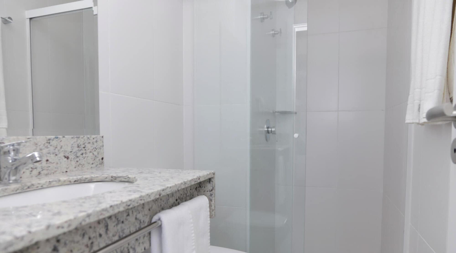 Bathroom, Edifício João Bettega, Curitiba