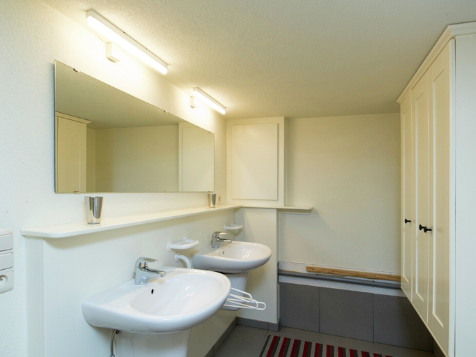Bathroom 3, Rendeux Villa With Garden, Luxembourg