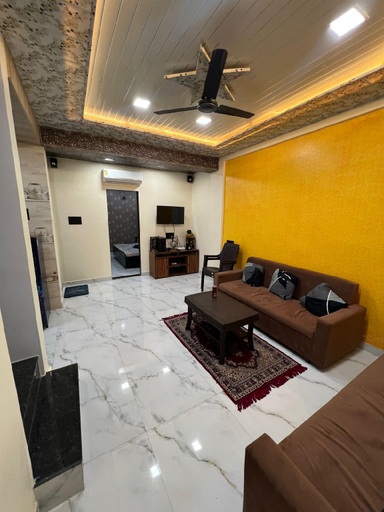 Others 3, N cube villa, Pune