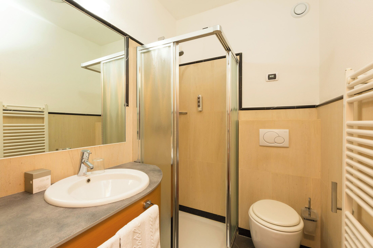 Bathroom 5, Hotel Touring Livigno, Sondrio