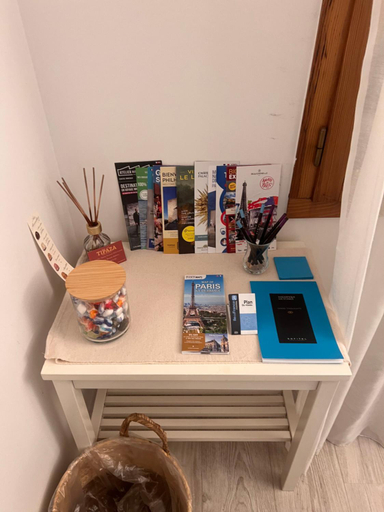 Others 4, Double Room with Balcony, Paris
