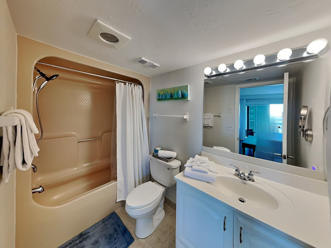 Bathroom 3, Gateway Villas 794, Lee
