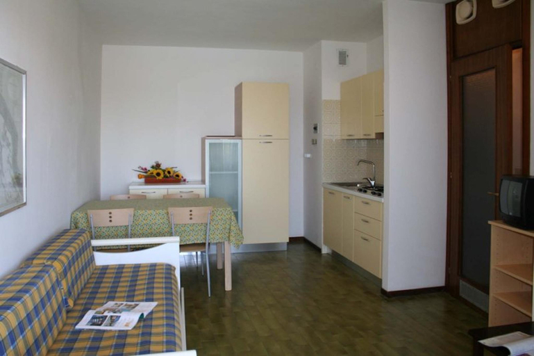 2, Apartment with lovely views in Lignano, Udine