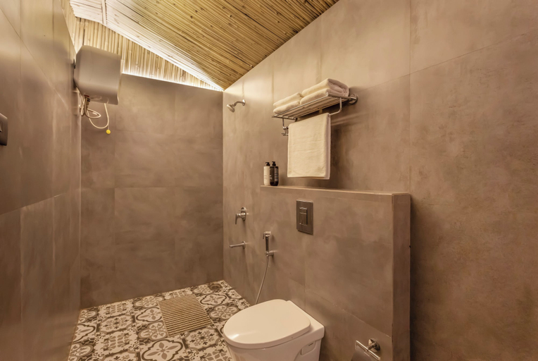 Bathroom 2, Alaya Stays Timber Pet-friendly Cottages, Nashik