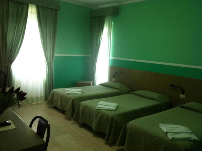 Room 2, Hotel Europa, Campobasso