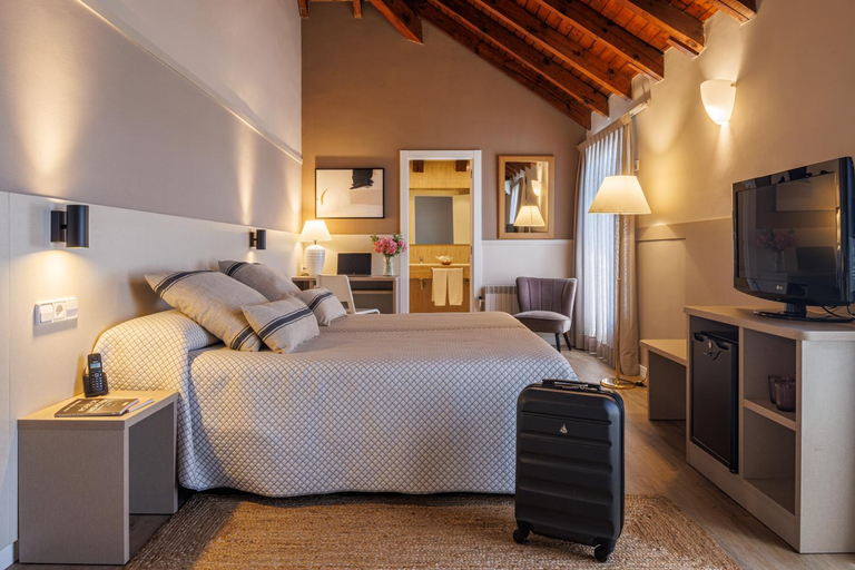 Bedroom 2, Bonanova Park, Barcelona