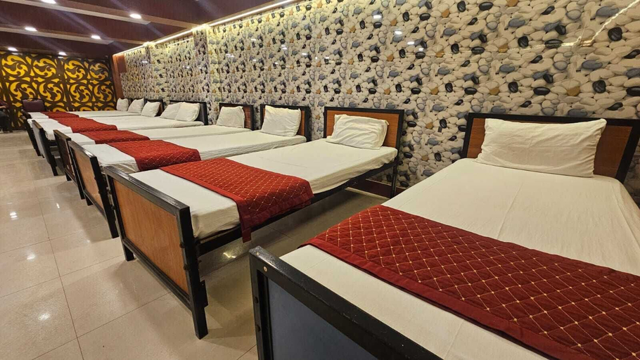 Bedroom 5, Tirupati Lodge Private Limited, Jalpaiguri