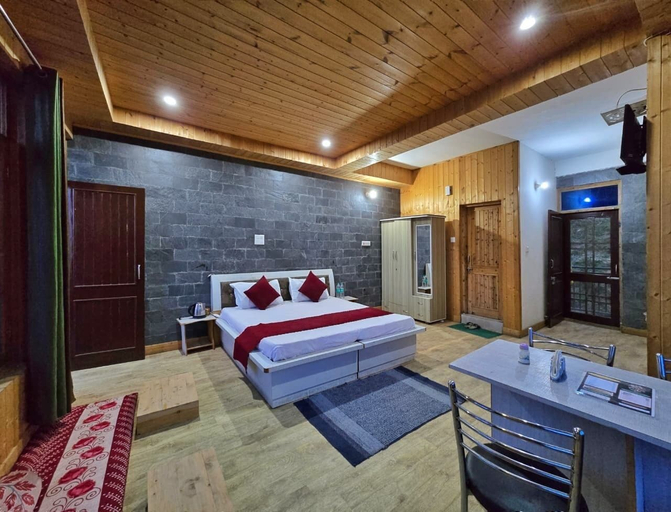 Room 4, Lucky Homestay, Shimla