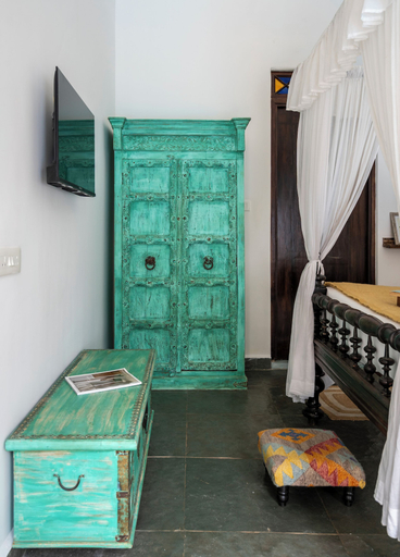 Room 2, Staymaster Villa Anasoh 4BHK, North Goa