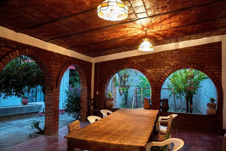 Others 5, Villa Flores, Mascota