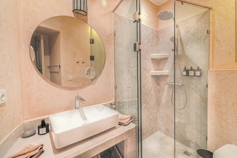 Bathroom 5, Riad Della, Marrakech