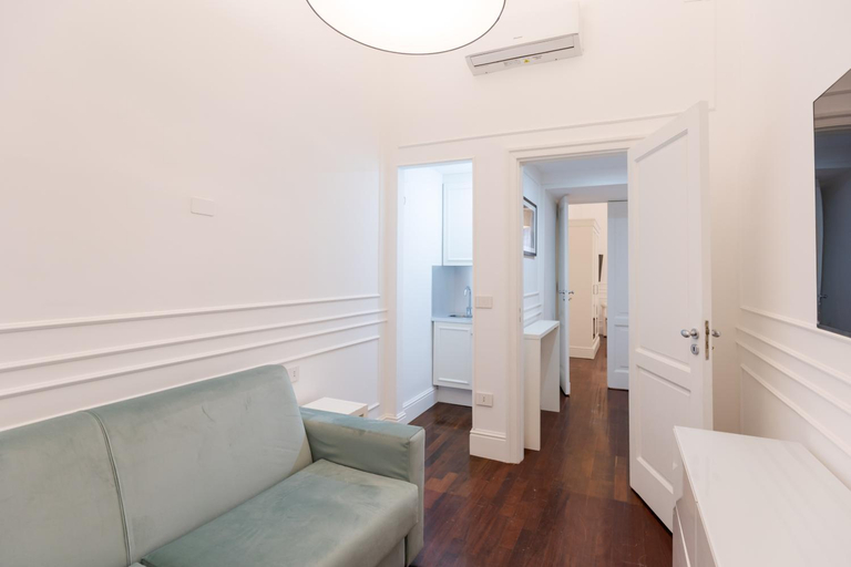 Others 4, B&B Il Centrale - Suite, Napoli