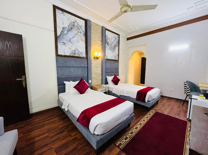 4, Hotel Posh Pavilion, Islamabad