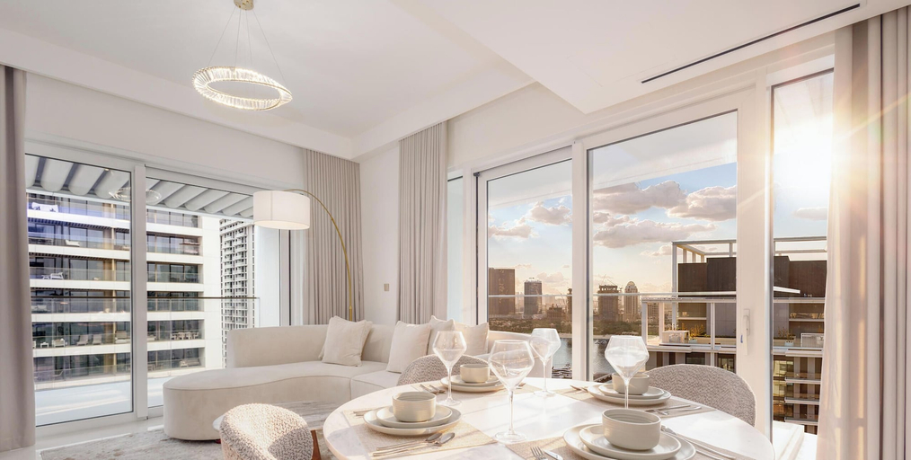 Dining, LUX  The Grand Bleu Suite 2, Dubai
