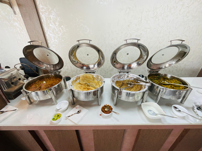 Food & Drinks 4, JK Palace Prayagraj, Kaushambi