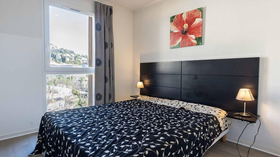 Room 3, Serene Countryside Residence in Grasse, Alpes-Maritimes