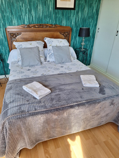 Bedroom 2, Chambre calme et agreable, Ain