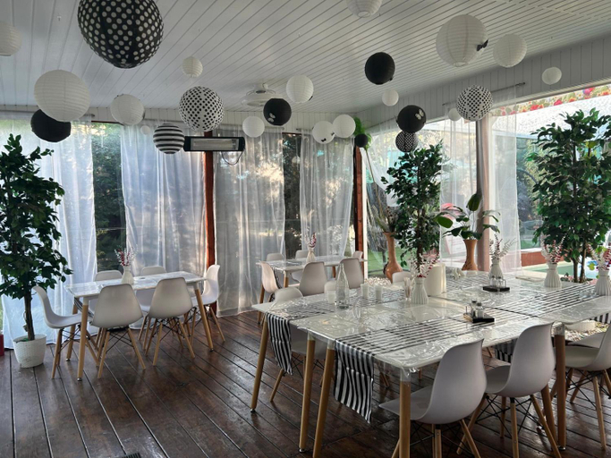 Food & Drinks 4, Suzana Garden, Mangalia