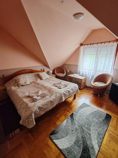 Bedroom 2, Europa Apartman, Kisvárda