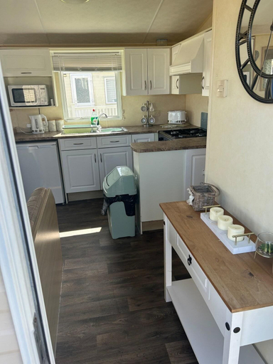 Private kitchen 4, 2 Bed - Sleeps 6 - Free Parking - Pets, Lincolnshire