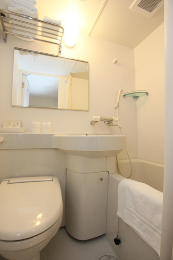 Bathroom 3, Fuji Zakura Hotel, Oyama