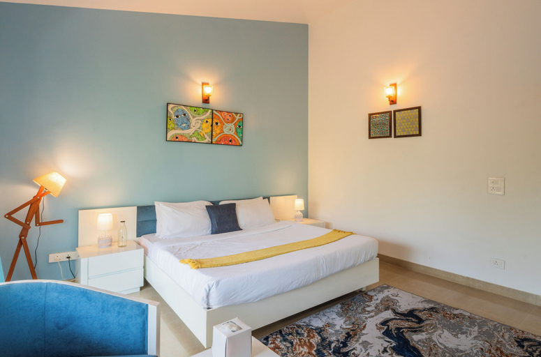 Room 4, Alaya Stays 3 BHK Casa Bella Vista, North Goa