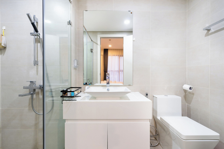 Bathroom 4, Saigon River Apartment, District 4