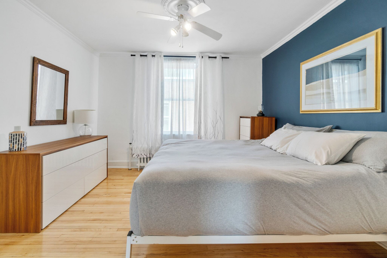 Room 3, Grande maison familial 11 pers with SPA, Communauté-Urbaine-de-Québec