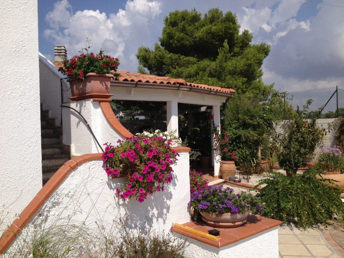 Exterior & Views 2, Bed & Breakfast Le Vele, Taranto