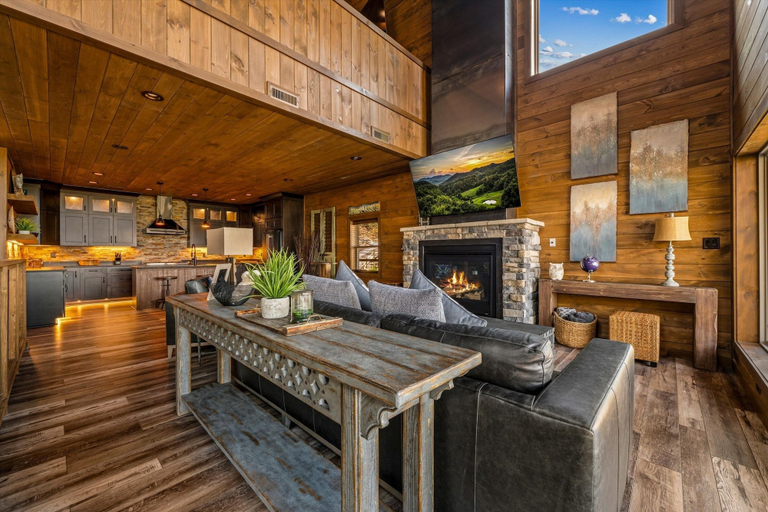 Interior 3, Kelly's Escape Cabin, Sevier