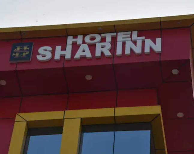 Exterior detail, Hotel Shar Inn, Balrampur