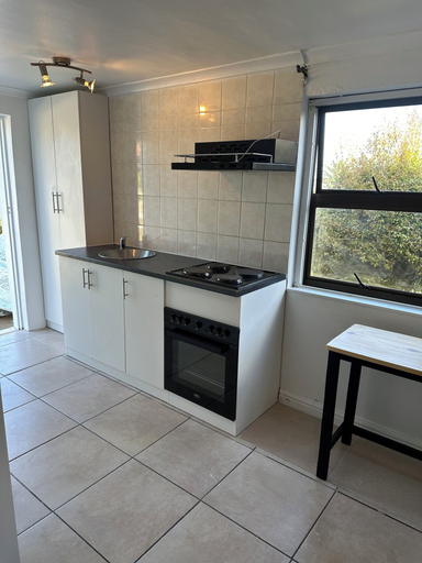 Private kitchen, Plattekloof guest house, City of Cape Town