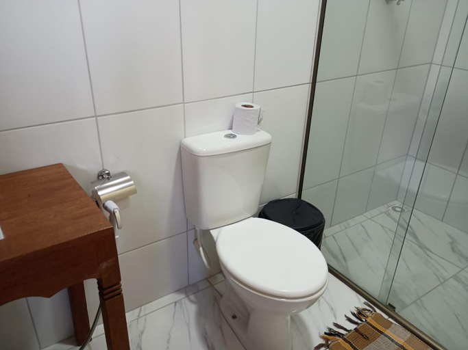 Bathroom 2, Pousada Santa Barbara, São João del Rei