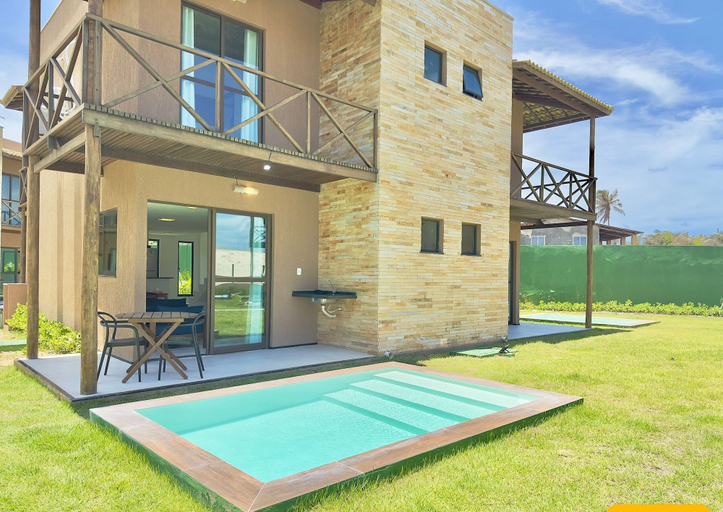 Outdoor dining 2, Beachfront Duplex B por Be My Guest, Aquiraz