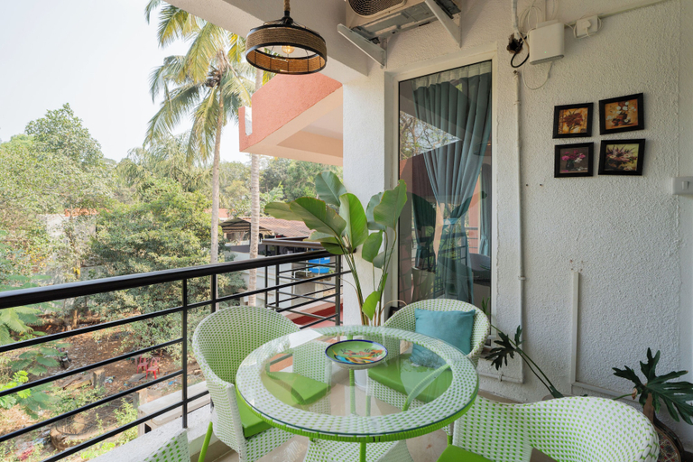 Outdoor dining 5, Alaya Stays 3 BHK Casa Bella Vista, North Goa