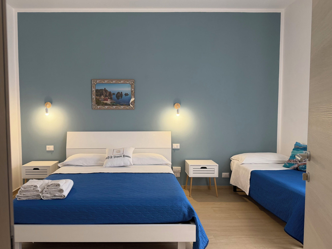 Bedroom 4, B&B Le Venere Rooms, Trapani