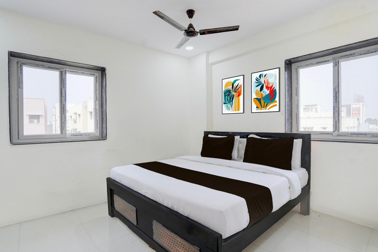 Room 3, Deluxesriman Stay INN, Ranga Reddy