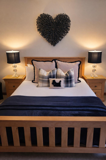 Bedroom 2, Avalon, Highland