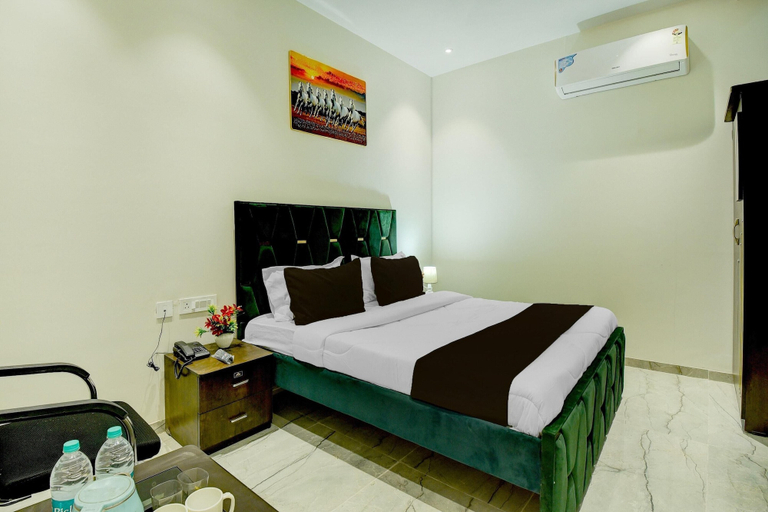 Room 4, Deluxekhandaka Villa, Jaipur