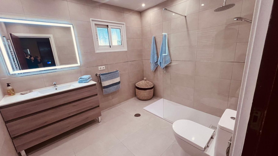 Bathroom 4, Villa Magica Benalmadena, Málaga