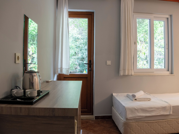 Bedroom 5, Cirali Hotel, Kemer