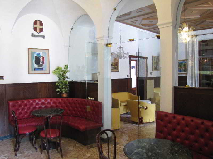 Others 2, Hotel Ristorante Combolo, Sondrio